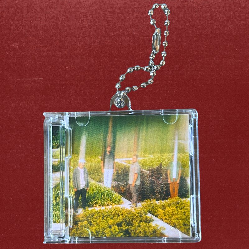 Mini CD NFC do álbum O Que Atravessa o Peito, da Verboemcarne